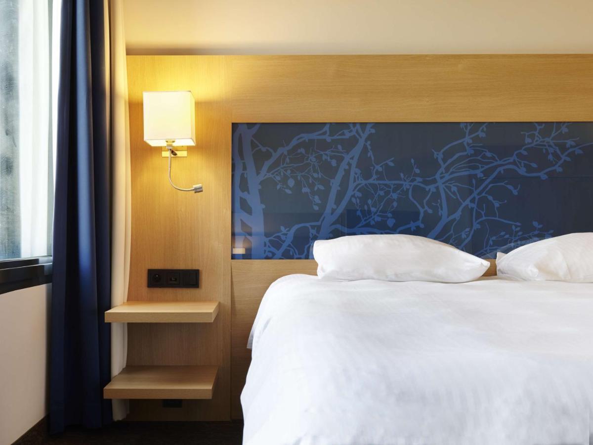 Park Inn By Radisson Liege Airport Grâce-Hollogne Exteriér fotografie